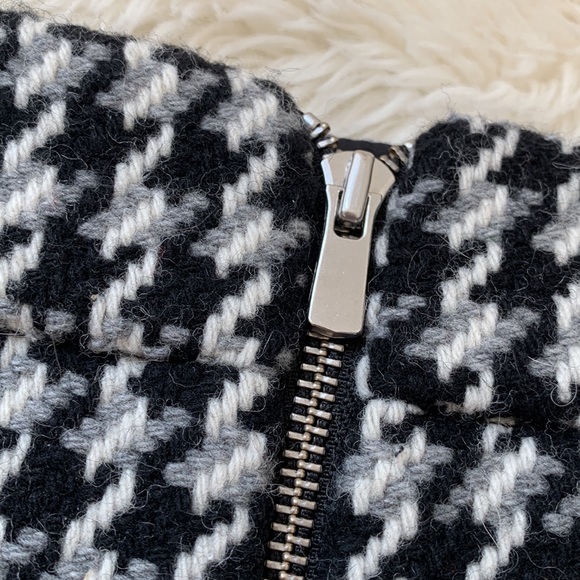 MAJE Jupe Courte Jarlone Wool Blend Houndstooth Mini Skirt Size sz 36 - Picture 2 of 7